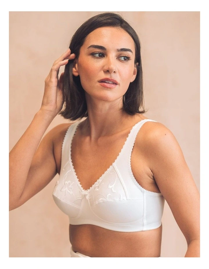 Grace Wirefree Cotton Full Cup Support Bra in White image 4