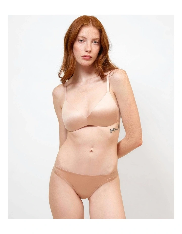 Bianca Seamless Wirefree Push Up Plunge Bra in Dune image 4