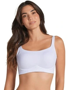Everyday Supportive Side & Back Smoothing Wireless Bra in White