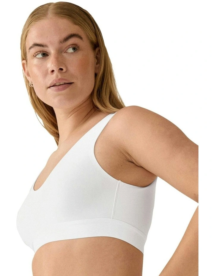 Back And Side Smoothing Wirefree Crop Top Bra in White image 3