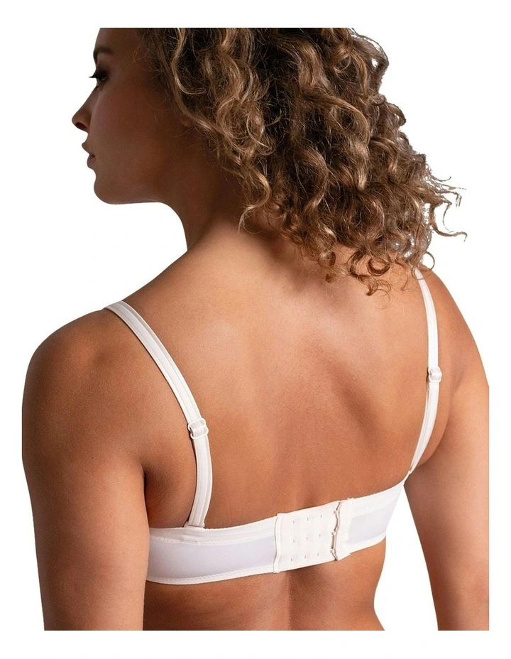 Pila Wired Lace Bandeau Convertible To Strapless Bra in Talc image 2