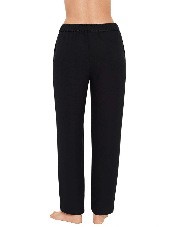 Crepe Easy Jogger Relaxed Fit Drawstring Pants in Black image 2