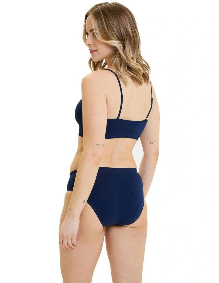 Zen Attitude Lightly Padded Seamless Bralette in Black Iris image 4