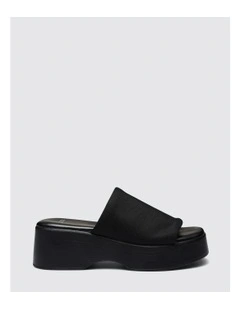 Bryson Sandal in Black