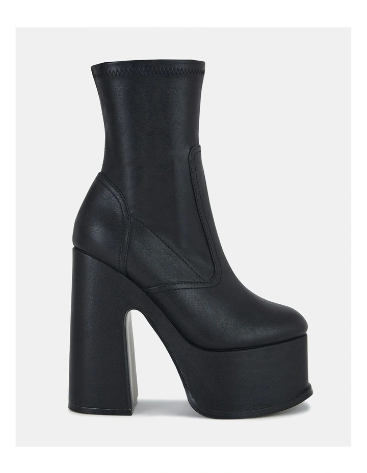 Zipzip Boots in Black image 1