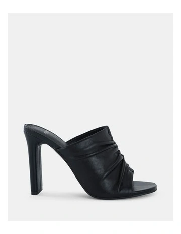 Freeza Heels in Black