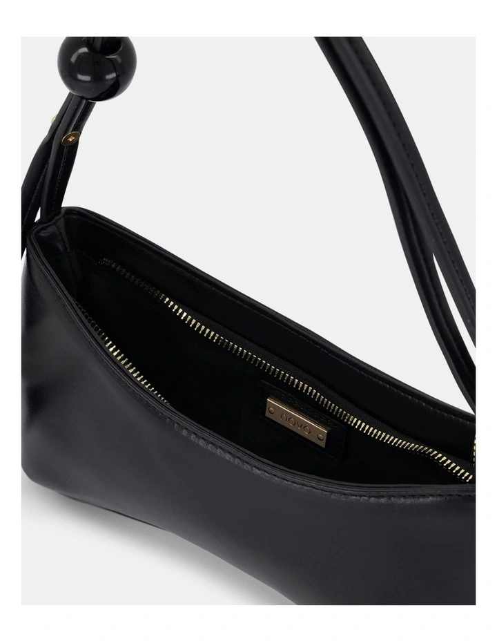 Amada Shoulder Bag in Black image 3
