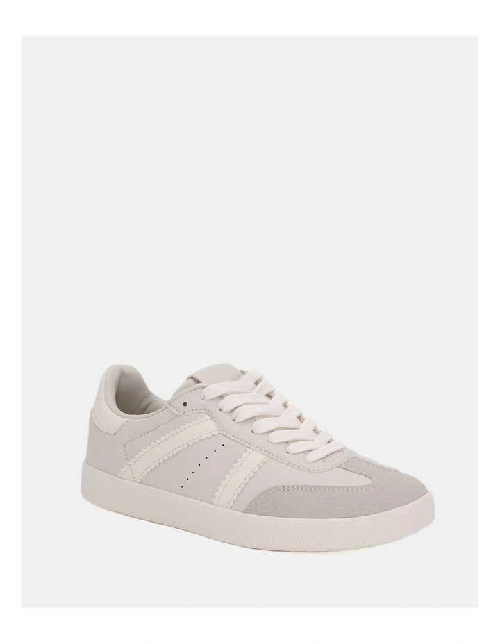 Cordoba Sneakers in Beige image 2