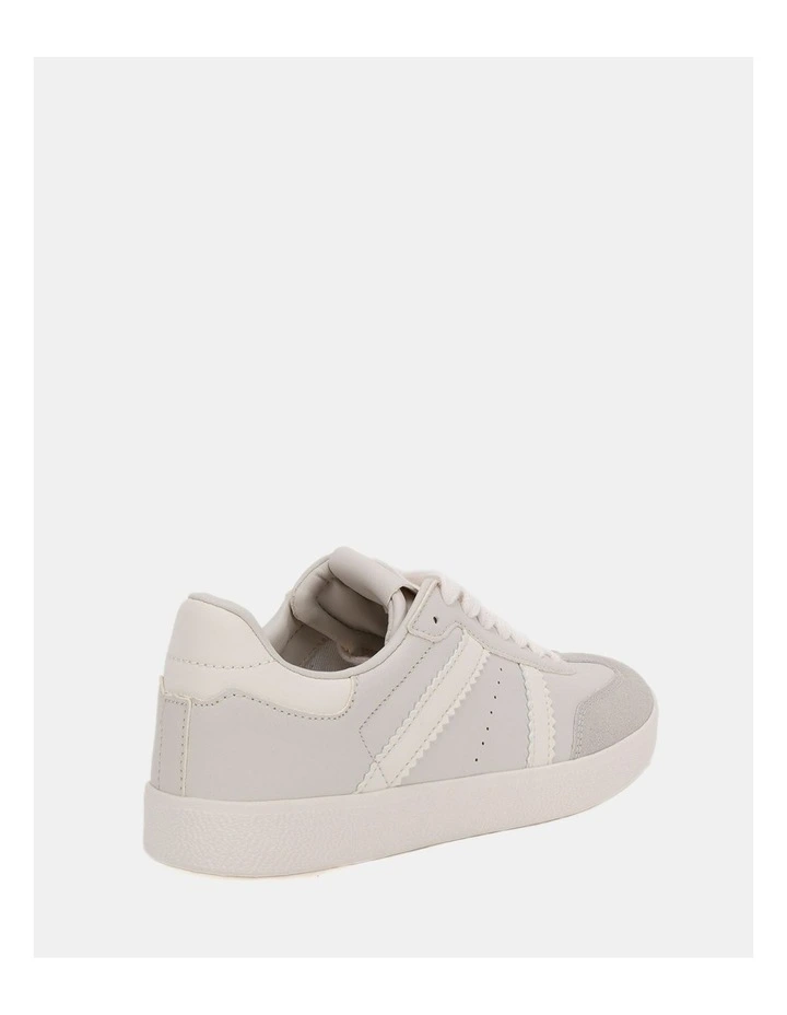 Cordoba Sneakers in Beige image 5