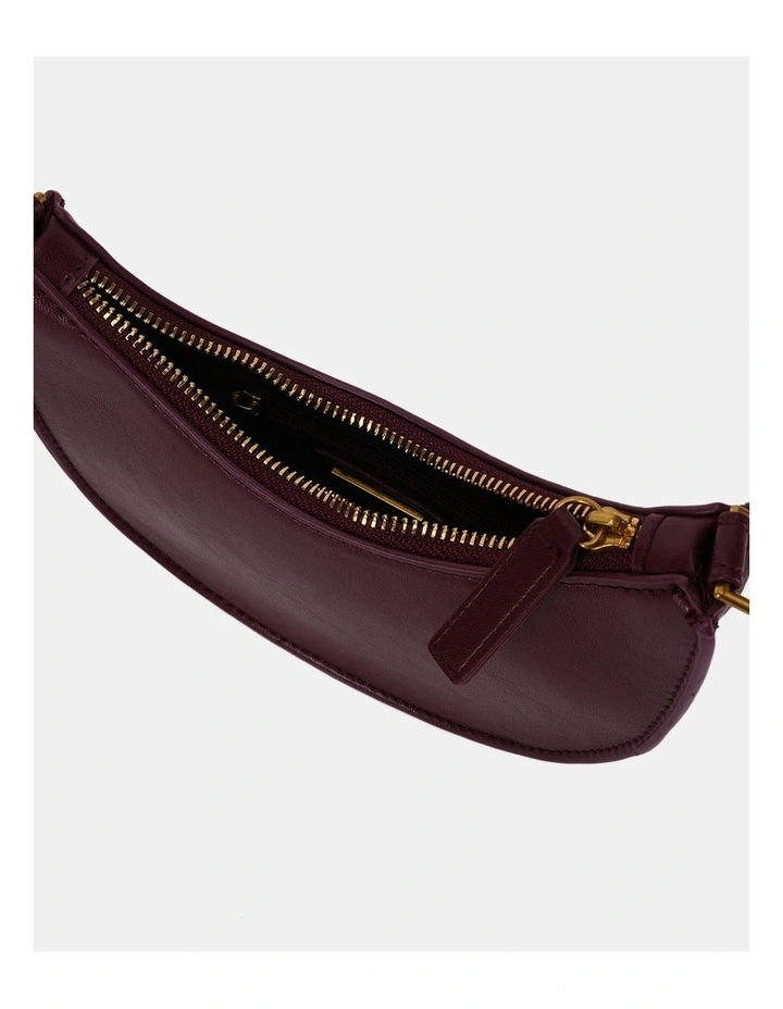 Alinzia Crossbody Bag in Deep Red image 3