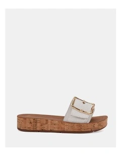 Saso Slides in Linen