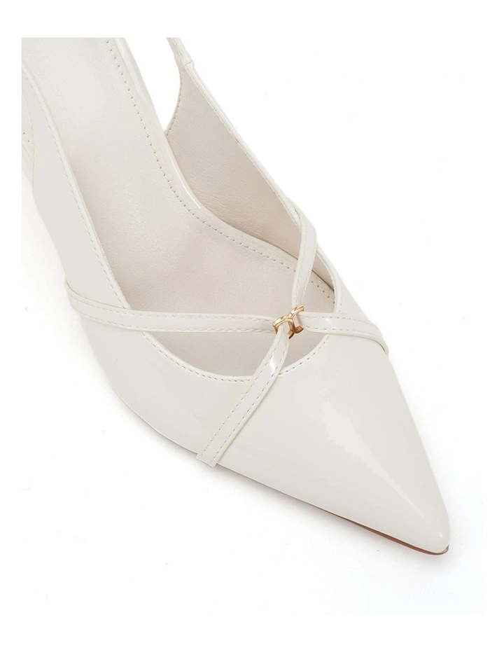 Irona Pointed Toe Shoe in White image 4