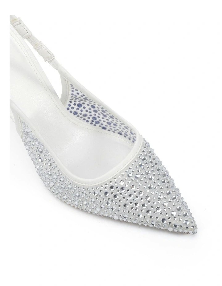 Petronilla Pointed Toe Shoe in White image 4