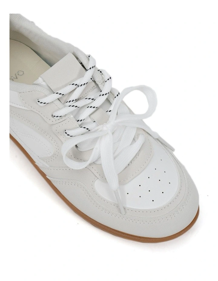 Carooso Shoes in White image 4