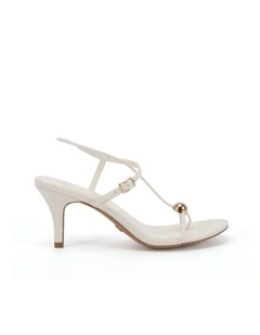 Lavinia in White