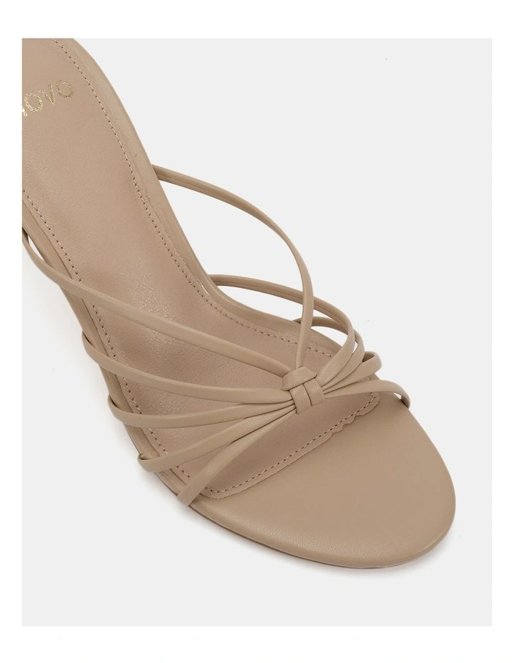 Milkshake heels in Natural image 3