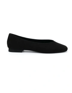 Chester Flats in Black Suede