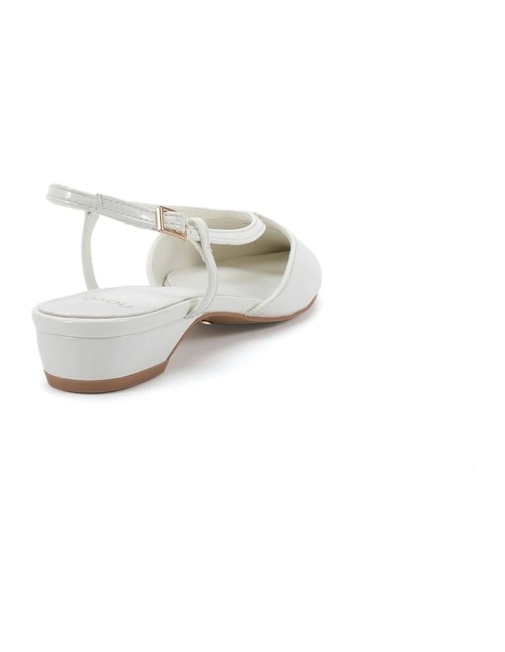 Carlista Smart Causal in White Crinkle Patent image 3