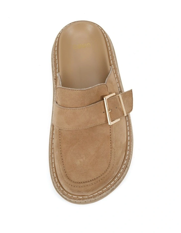 Chain Smart Causal in Biscoff Suede image 5