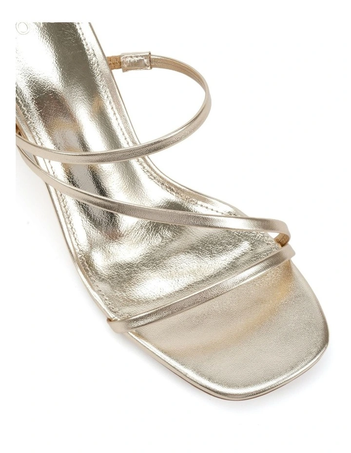 Nata Heel in Gold image 4