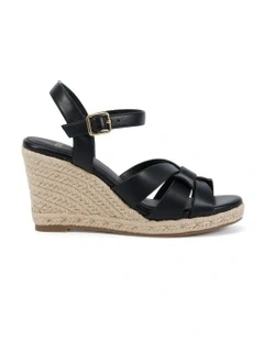 Wealthy Wedges in Black