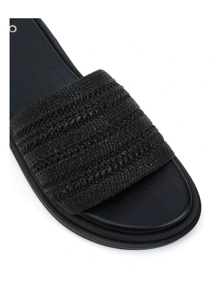 Sione Slides in Black image 4