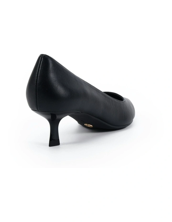 Inessa Court Heels in Black Smooth image 3