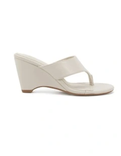 Breighton Wedges in White