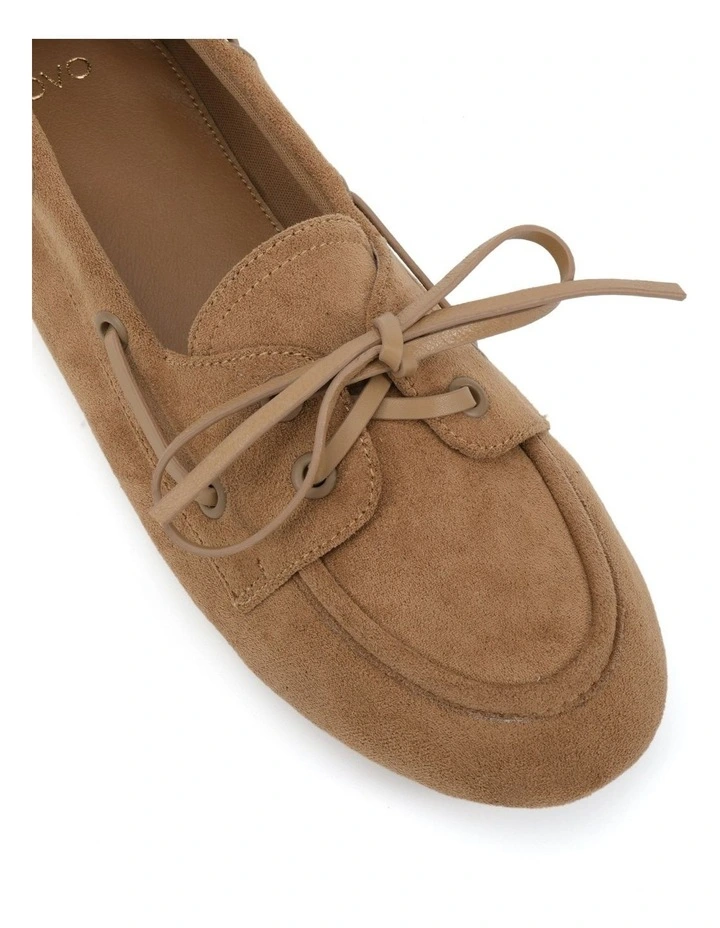 Carmelito Loafers Biscoff Suede in Beige image 4