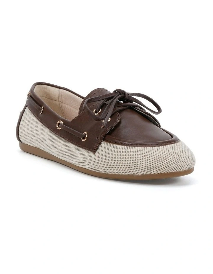 Carmelito Linen Loafers in Beige image 2