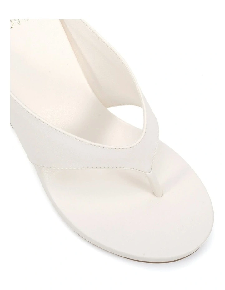 Yoasobi Wedge Sandals in White image 4
