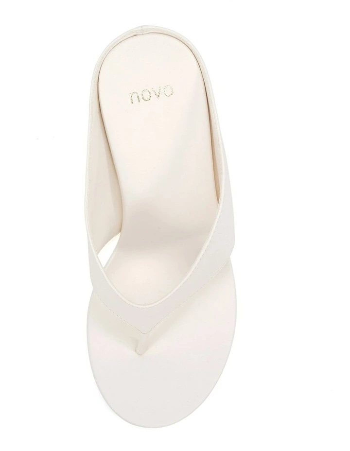 Yoasobi Wedge Sandals in White image 5