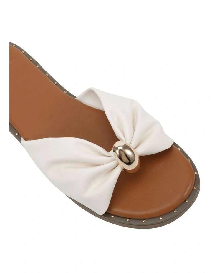 Saanvi Slides In White image 4