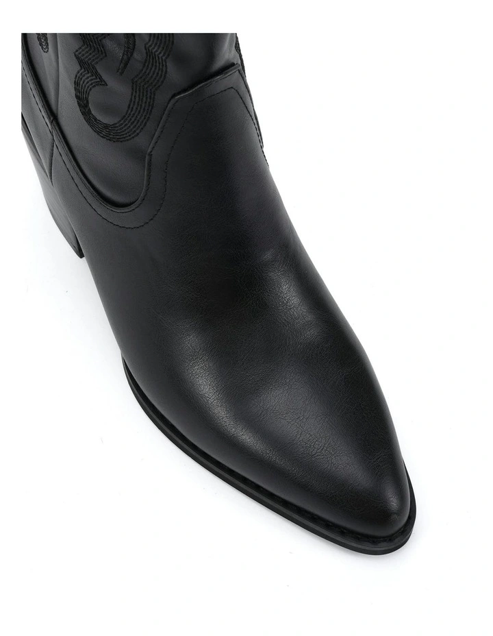 Hallow Cowboy Boots In Black image 4