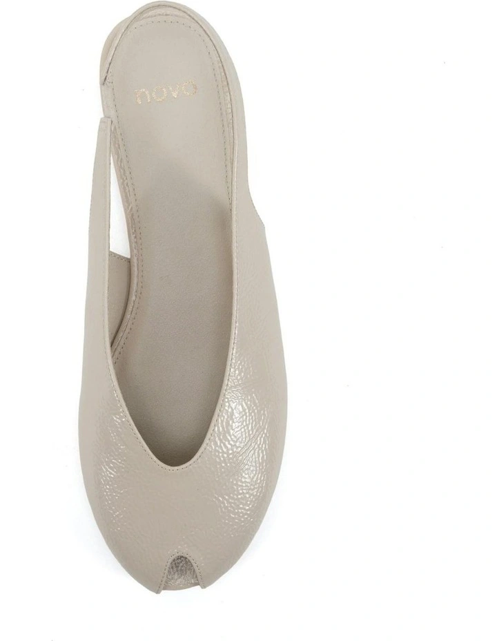 Chadwick Ballet in Cream Crinkle Patent image 5