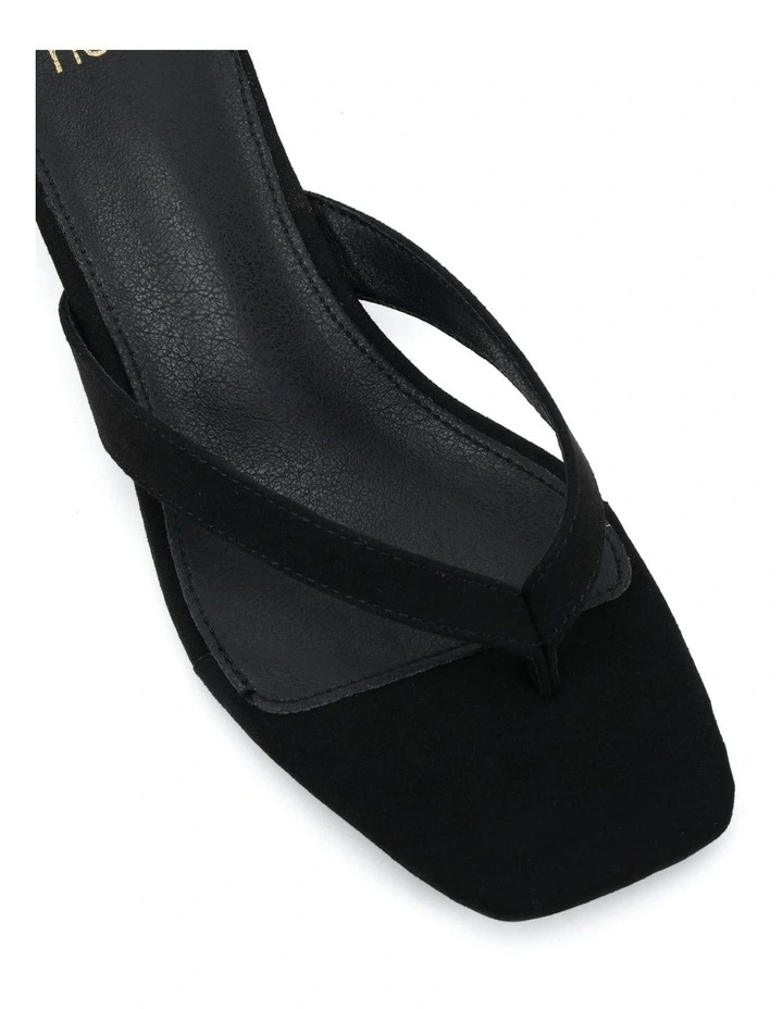 Zephrin Suede in Black image 4