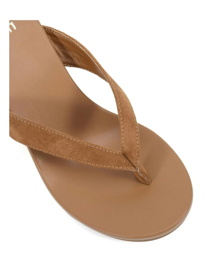 Baci Thong Wedges in Caramel Suede image 4