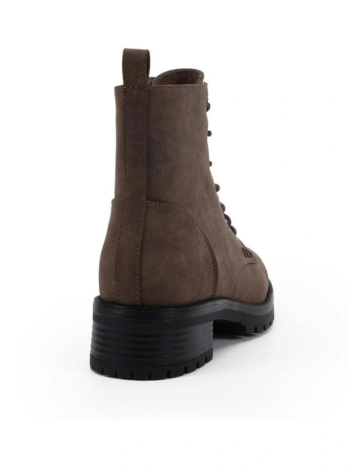 Darrell Heeled Boots in Espresso Nubuck image 3