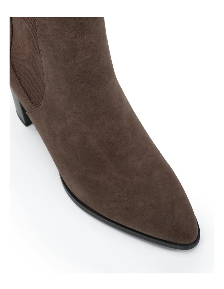 Kaia Boots in Espresso Nubuck image 4
