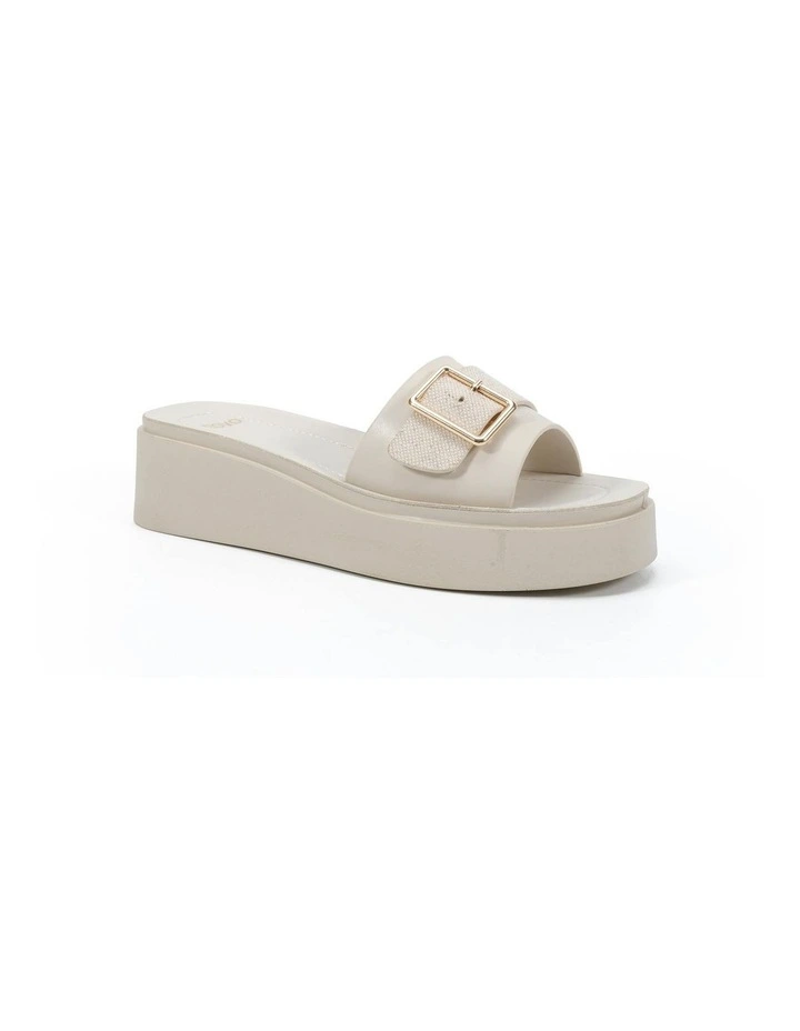 Beatific Wedge Sandals in Cream Linen image 2