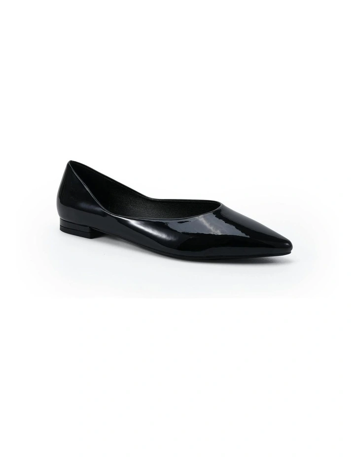 Clever Ballet Flats in Black Patent image 2