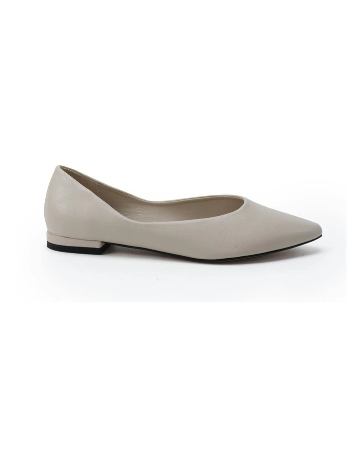 Clever Ballet Flats in Cream image 1