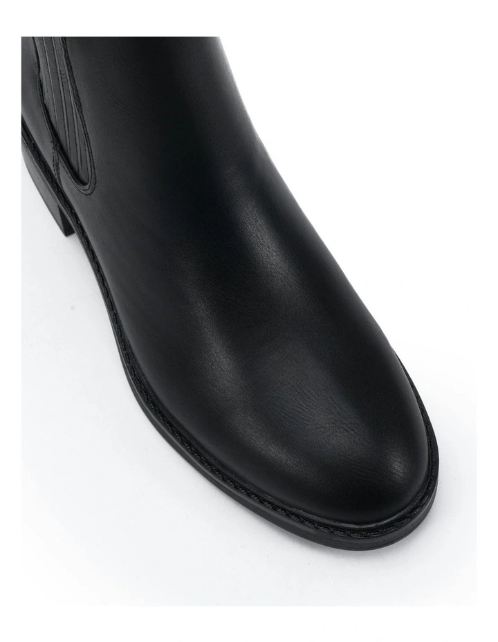 Darcel Ankle Boots in Black image 4