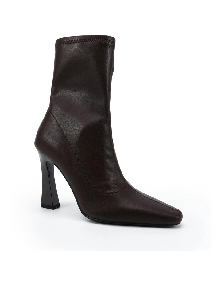 Hayze Ankle Boots in Espresso image 2