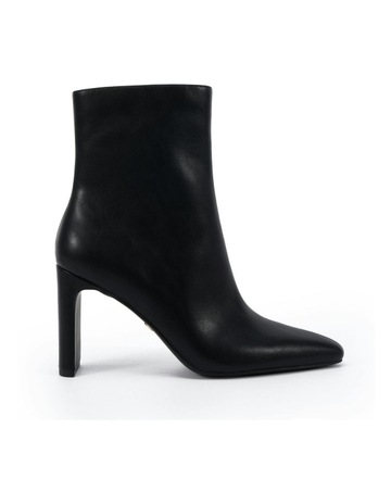 Black colour