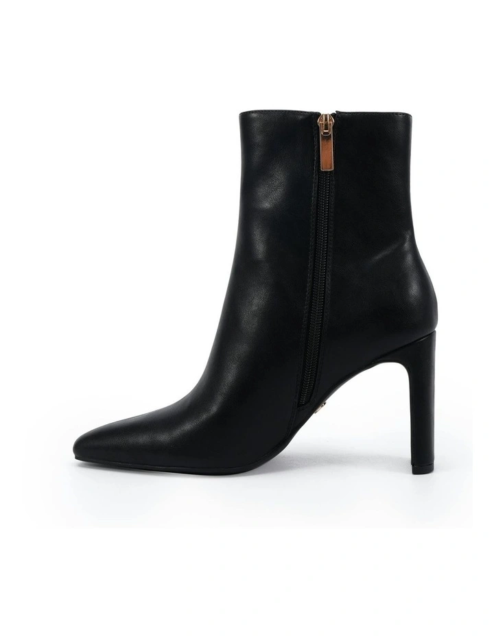 Korina Ankle Boots in Black image 6