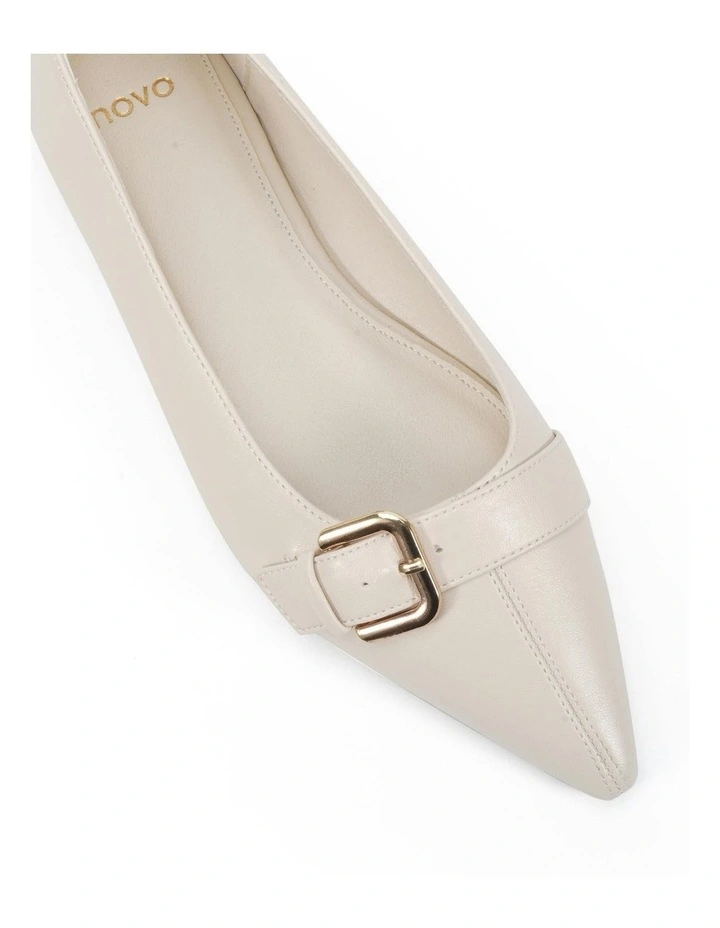 Catty Ballet Flats in Cream image 4