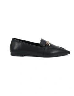 Cleve Flats in Black Smooth
