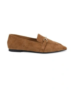 Cleve Flats in Caramel Suede