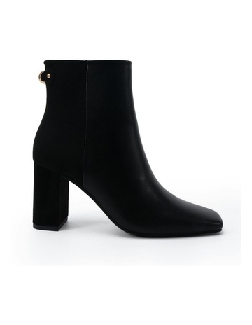 Black colour